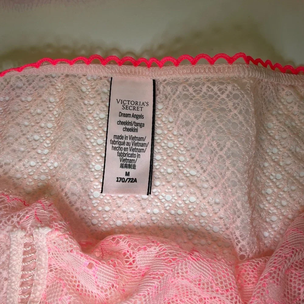 Victorias Secret Dream Angels Pink Floral Lace Bra 34DD Cheekini Set M